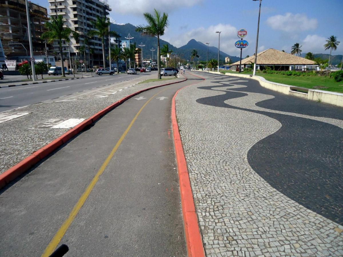 Casa De Praia No Centro De Caraguatatuba Villa Exteriör bild